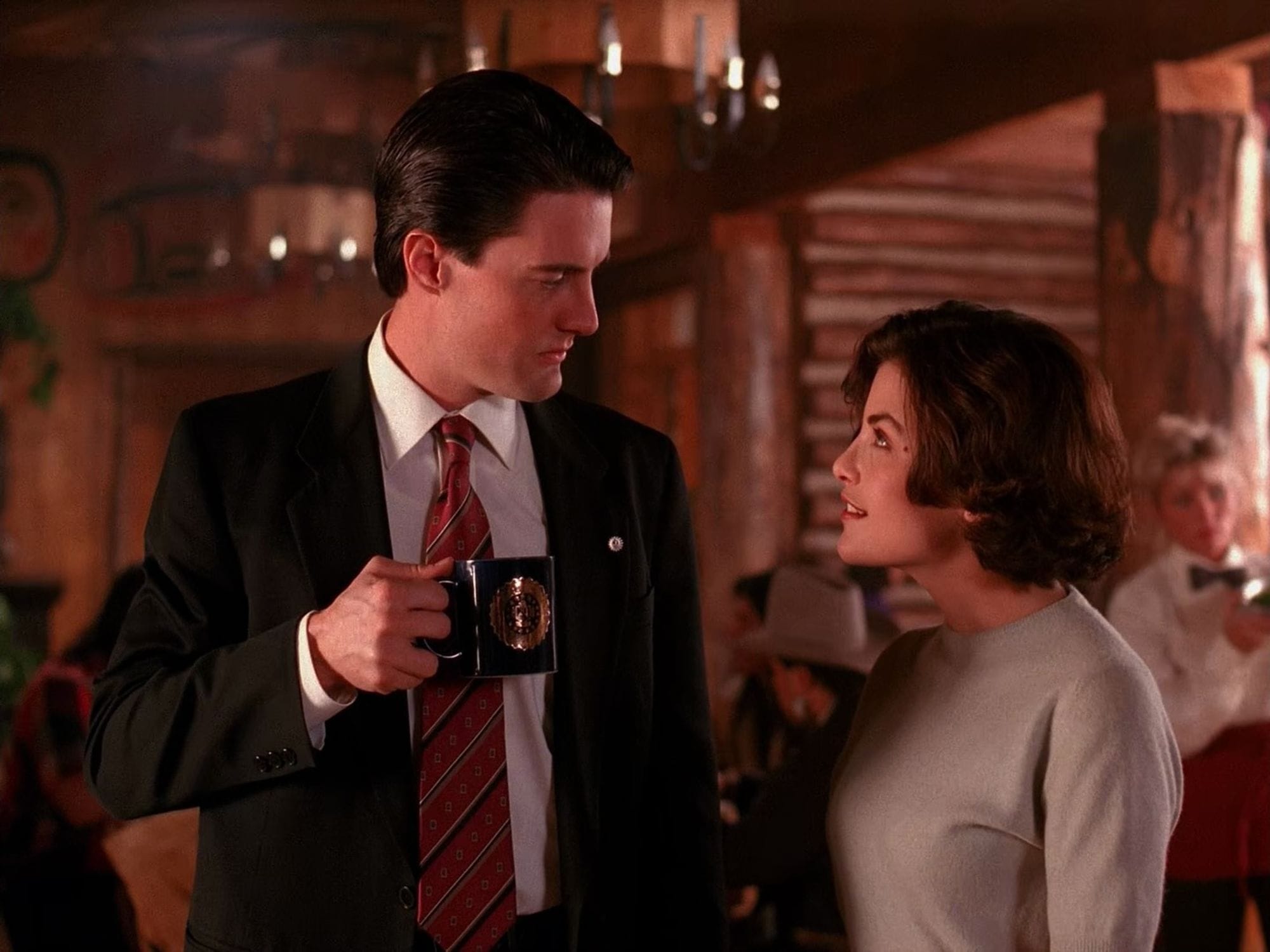 Agent Dale Cooper speaks with Audrey Horne